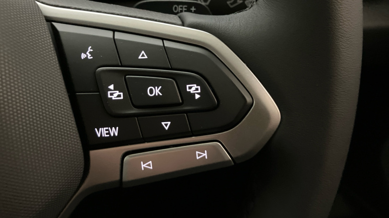 Volkswagen Caddy Cargo C20 Diesel 2.0 TDI 122PS Commerce Pro Van DSG [Tech Pack]